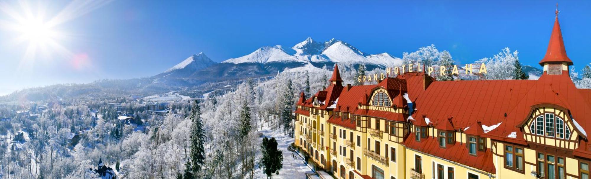 Grand Hotel Praha タトランスカ・ ロムニツァ エクステリア 写真